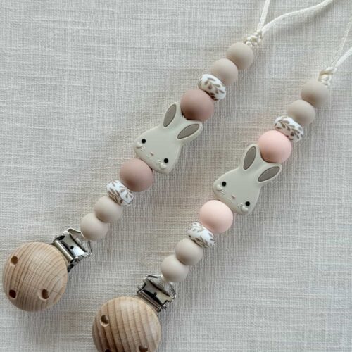 newborn speenkoord konijn